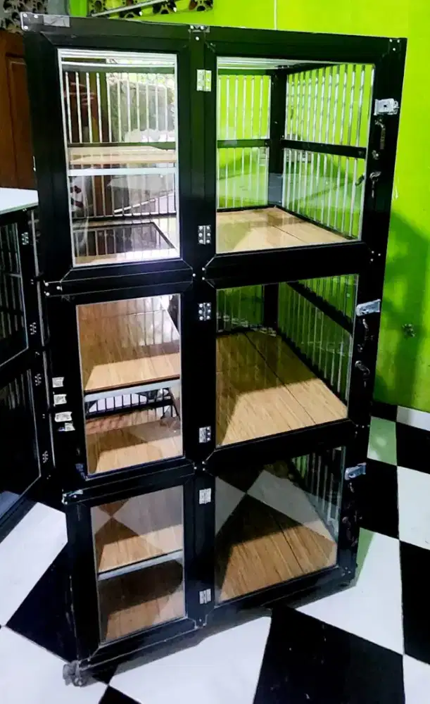 Kandang kucing alumunium 3 pintu
