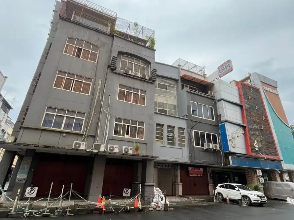 Di jual murah ruko gandeng 4 di mutiara taman palem cengkareng