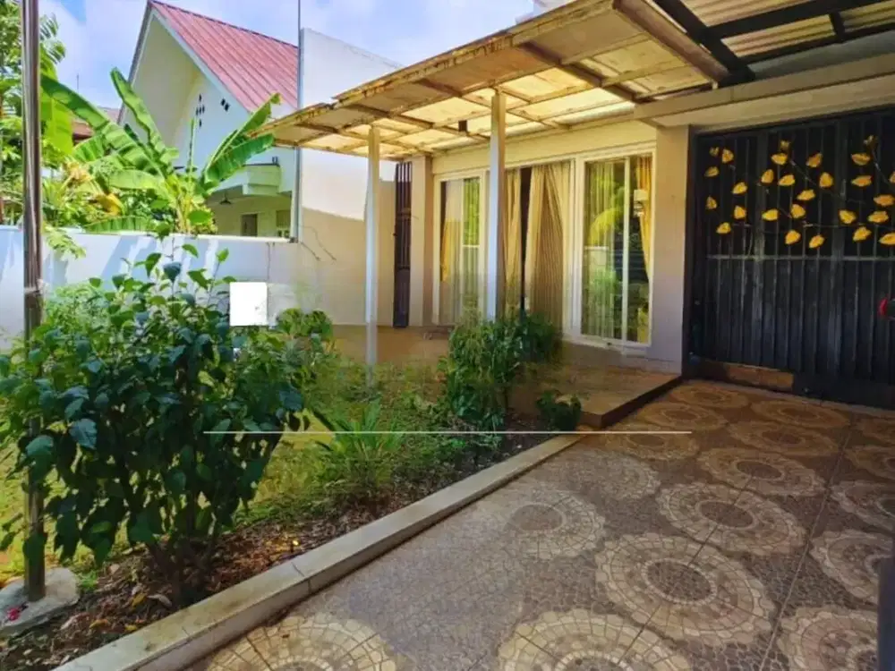 Rumah Luas Siap Huni 2 Lantai Dalam Komplek di Lebak Bulus Dekat MRT