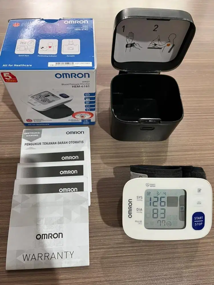 OMRON HEM-6181 Tensimeter Pergelangan Tangan (2nd hand)