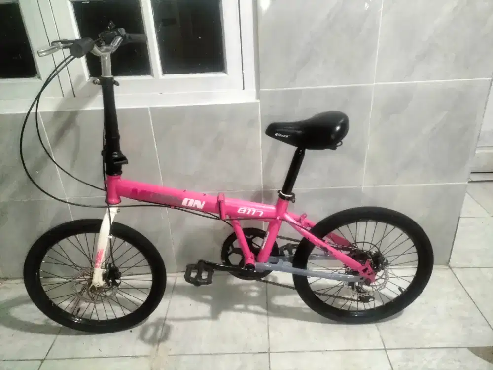 Sepeda lipat ukuran 20 kondisi normal