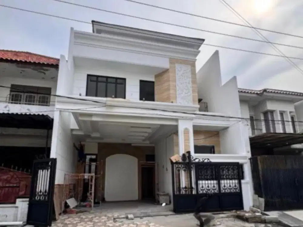 Rumah Babatan Pantai  NEW GRESS MODERN STRATEGIS KONTEMPORER