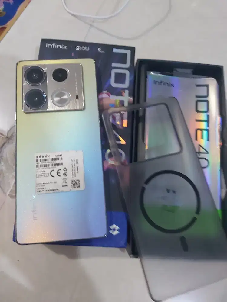 Infinix hot 40 lengkap normal