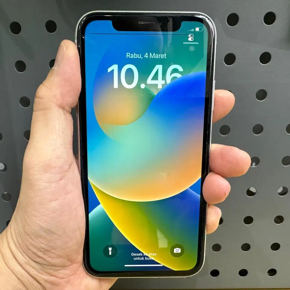 DIJUAL – iPhone XR 64GB White | Ex Garansi Resmi | BH 92% Original