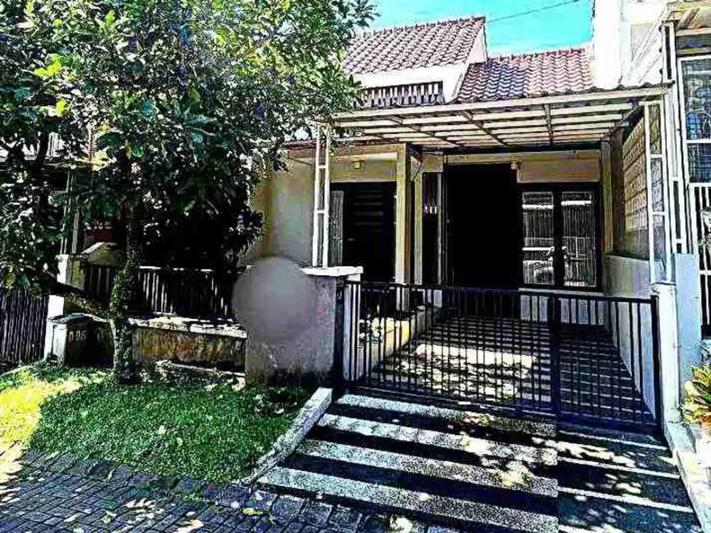 DISEWAKAN RUMAH MODERN MINIMALIS FULL FURNISH DI GREENLAND, TIDAR MALANG