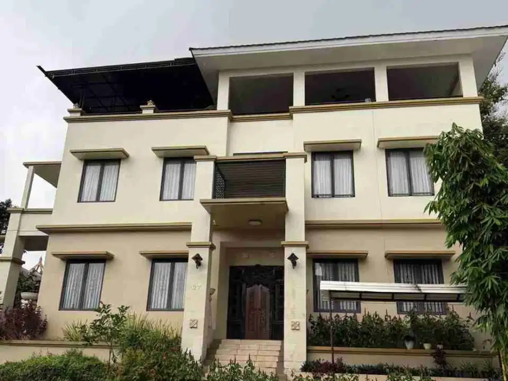 rumah hook mewah sentul city suasana villa view gunung