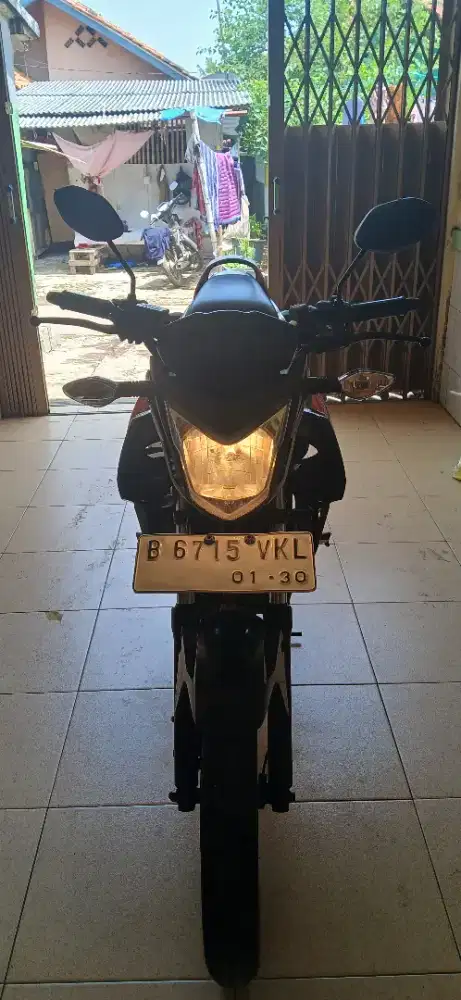 CB150R 2014 ANTIK