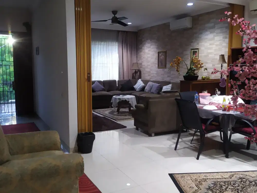 DiJUAL RUMAH MINIMALIS  BAGUS GADING GRIYA LESTARI