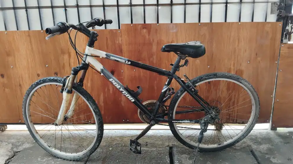 JUAL CEPAT Polygon Monarch 2.0 MTB 26” – Kondisi Bagus, Bisa Nego