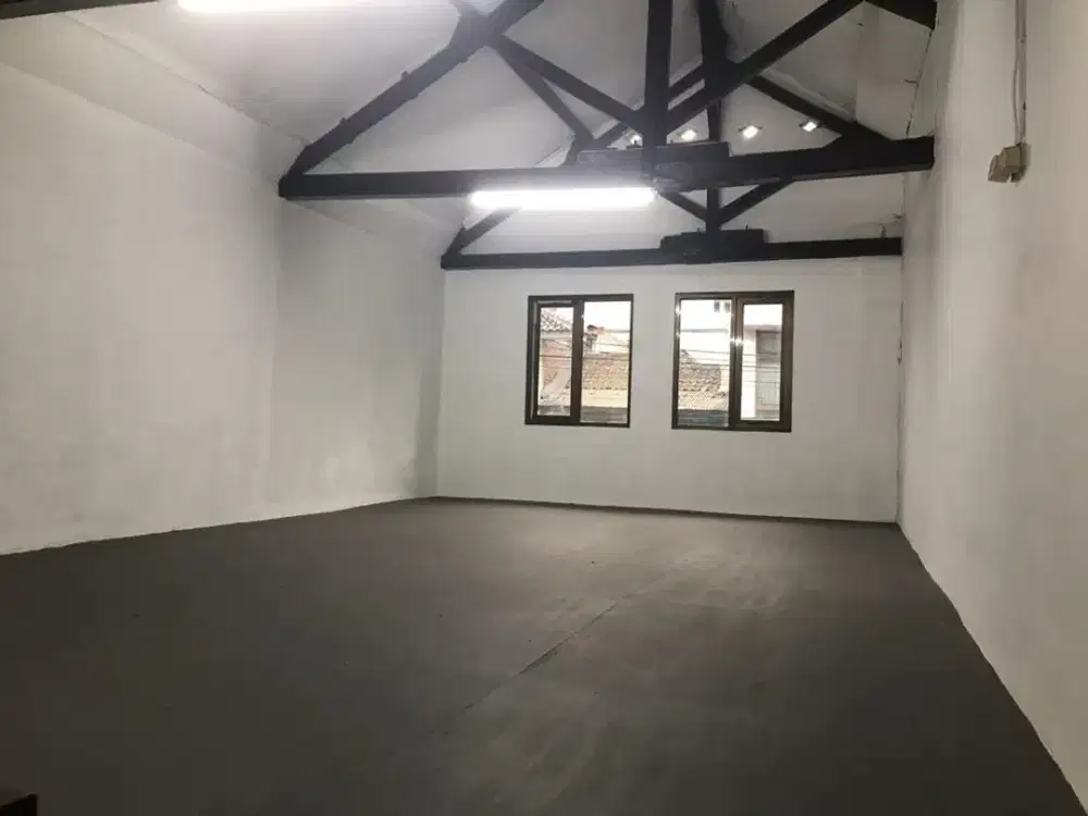 RUKO STRATEGIS 2 LANTAI LOKASI RAMAI DEKAT PASAR, TERMINAL DI DULATIP BANDUNG