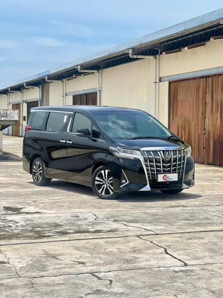Toyota Alphard G 2.5 ATPM TSS 2022 LOW KM