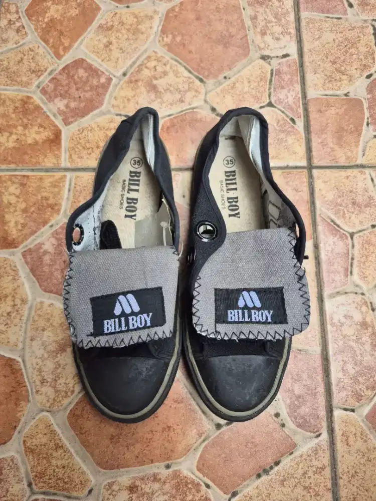 Sepatu Anak Kets Casual Sekolah Merek Bill Boy Hitam Ukuran 35