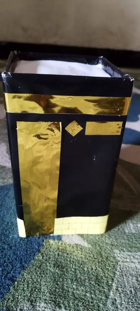 MINIATUR KA’BAH DARI KARDUS BEKAS