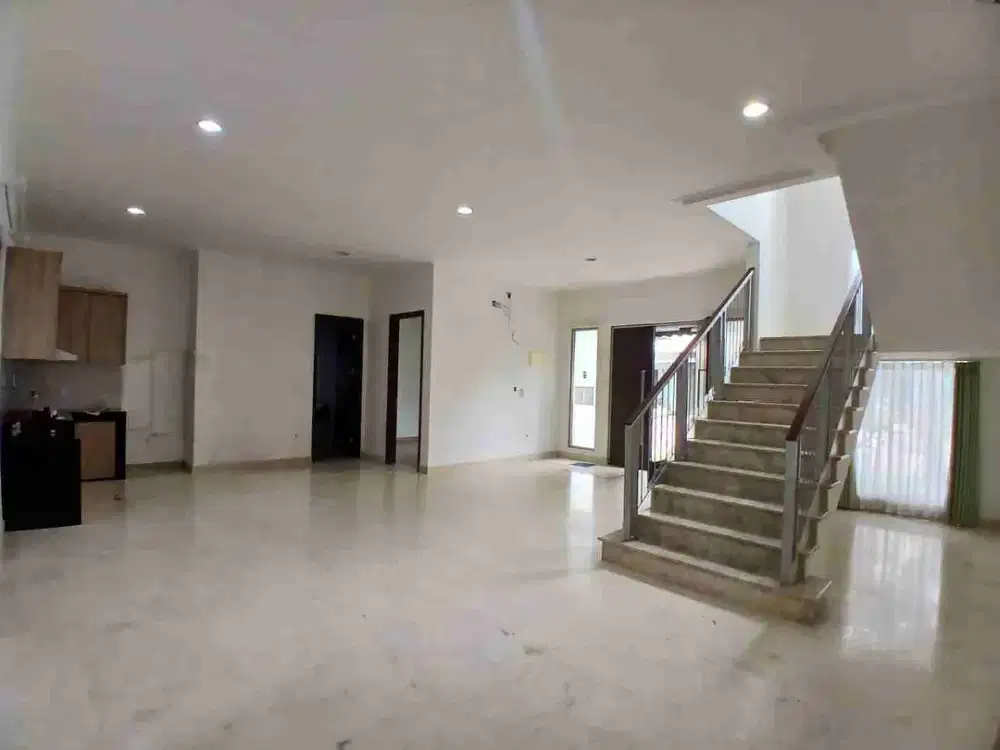 dijual rumah PIK golf island 10x15 ready ppijb siap ajb