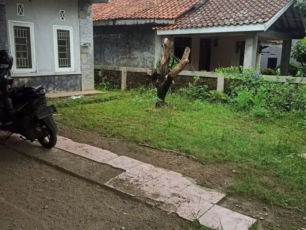 Rumah LT 128 SHM Siap Huni dekat Puri Indah Mall Dibantu KPR J-43177