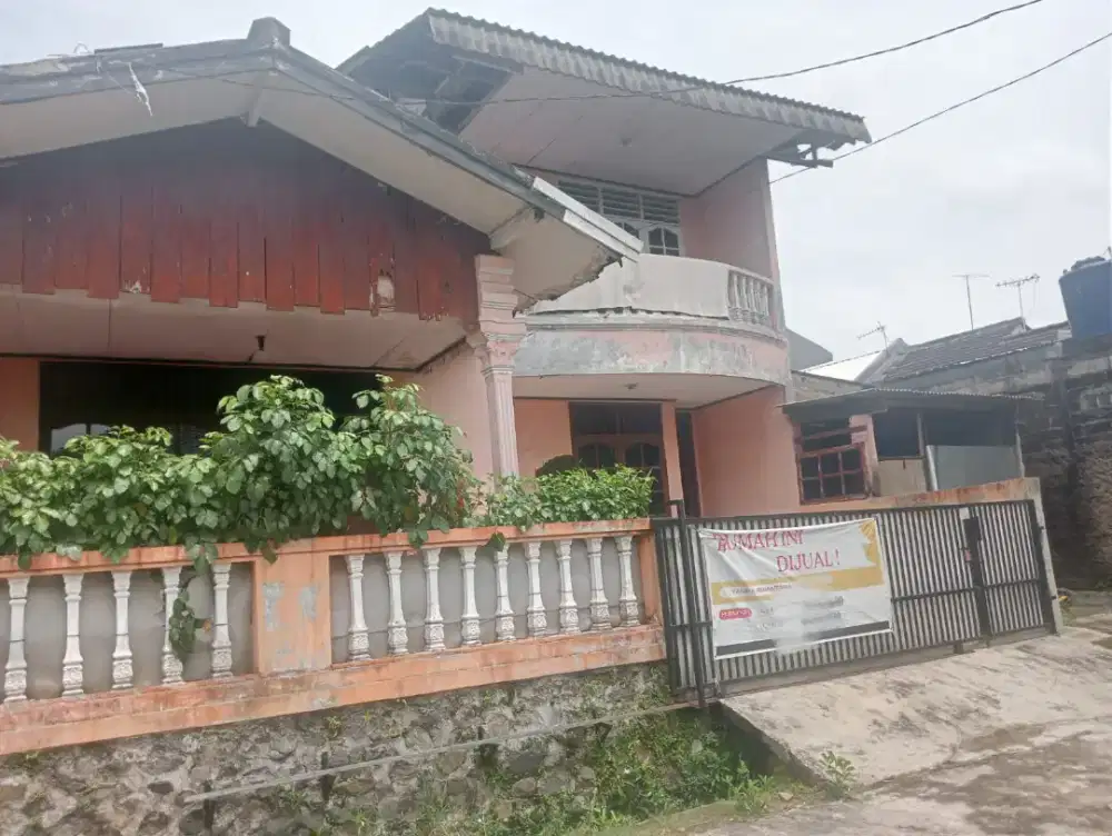 RUMAH 2 LANTAI DEKAT TOL CISALAK