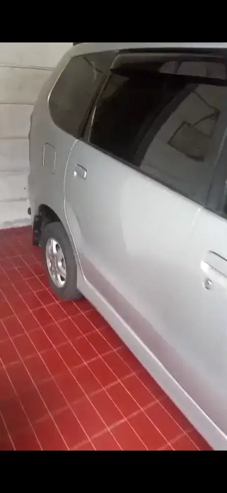 Xenia LI Deluxe 2008