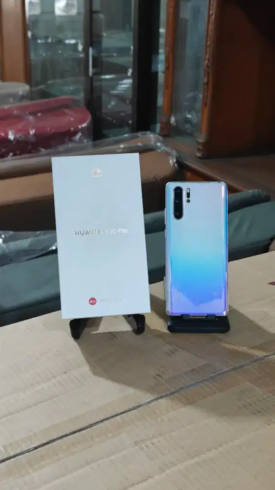 Huawei P30 pro 8GB / 256GB, kamera Leica, video 4k, face id on