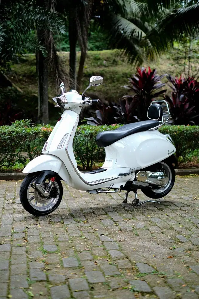 JUAL VESPA MATIC BEKAS/SECOND SPRINT 2023 MURAH BERGARANSI