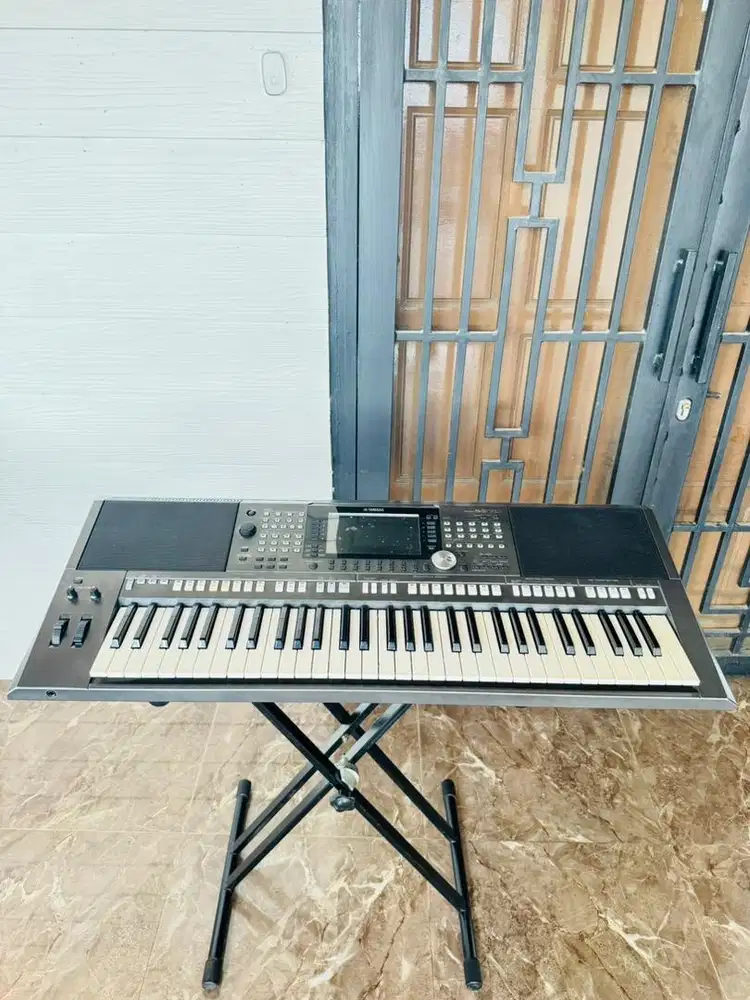 Dijual keyboar yamaha psr S 970  mulusssss