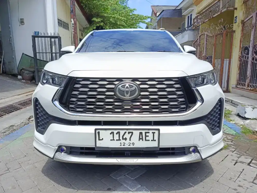 Toyota Innova Zenix V Hybrid Modelista 2024 DP Minim 50jt