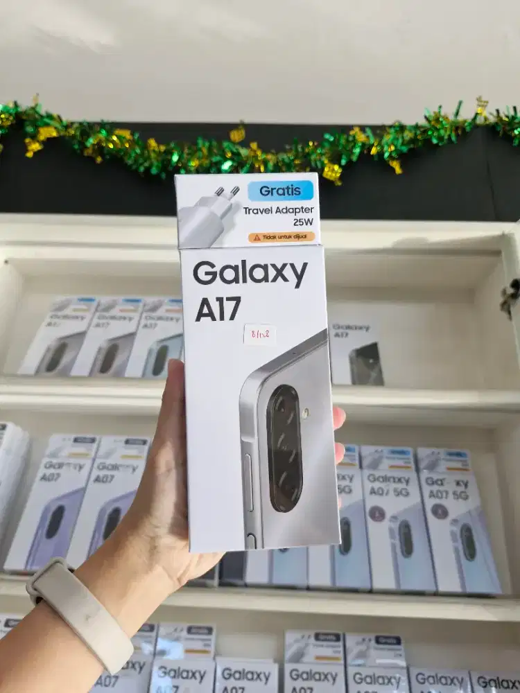 Samsubg A17 8/128Gb New