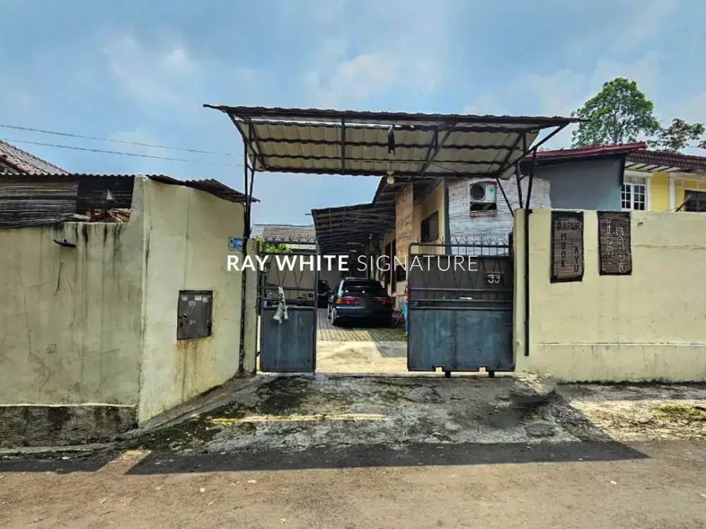 Rumah Tua di Jl Tanah Kusir IV Kebayoran Lama