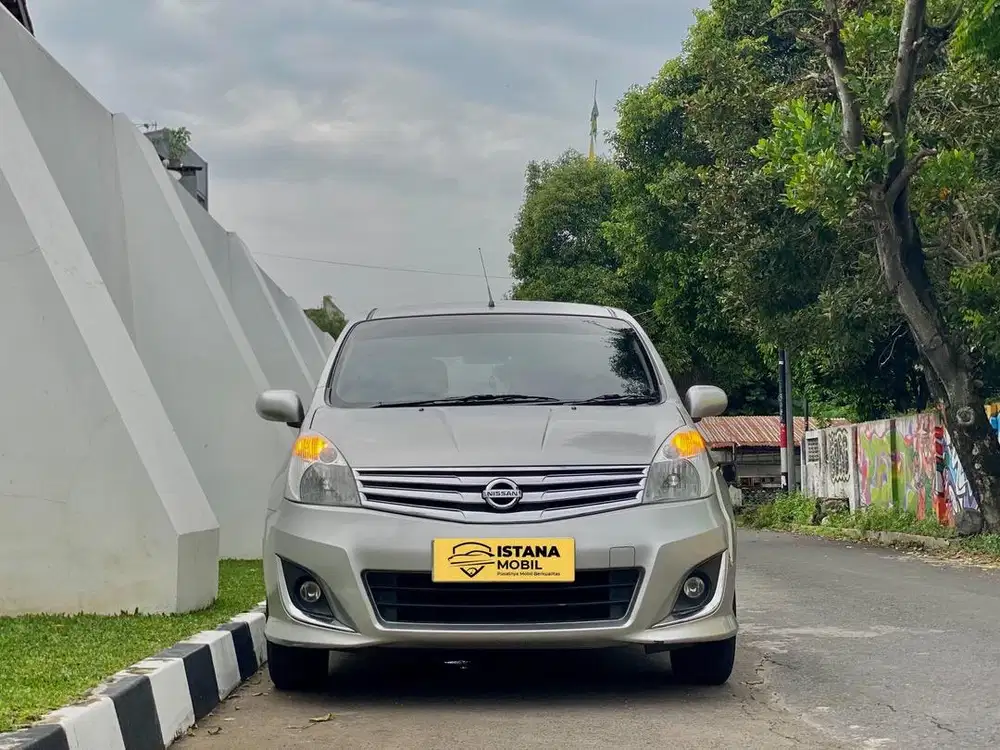 UNDER 100JT UNTUK 1 KELUARGA! NISSAN GRAND LIVINA XV 1.5 AT 2013 HWS