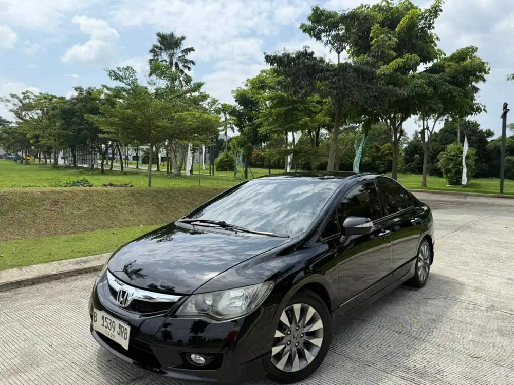 Honda Civic FD 1.8 AT 2010 Bensin