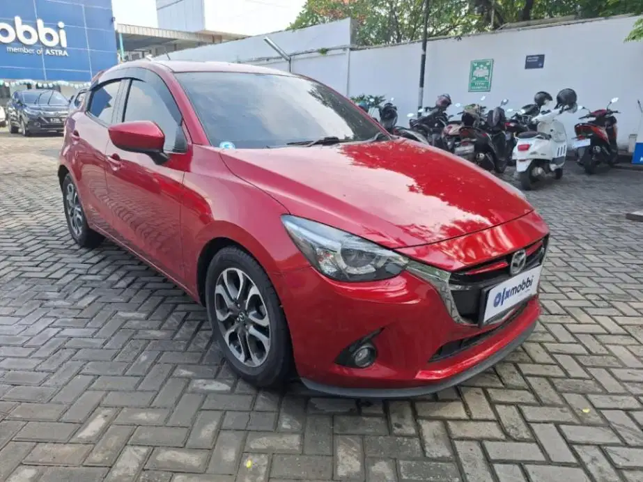 DP MURAH Mazda 2 1.5 R Skyactiv Bensin-AT 2016  CAFAD
