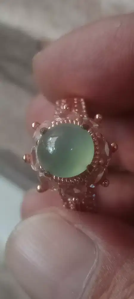 Jadeite jade giok Burma type A