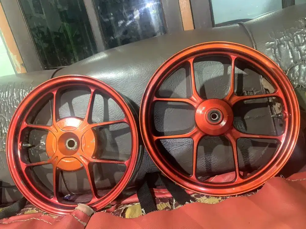 Velg beat deluxe dan genio