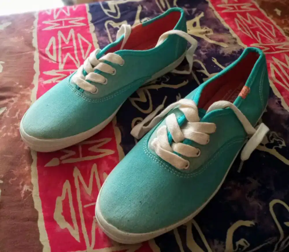 DIJUAL Rp 129rb, Sepatu Wanita, KEDS, Blue Pool, Ori, Sz 37, China