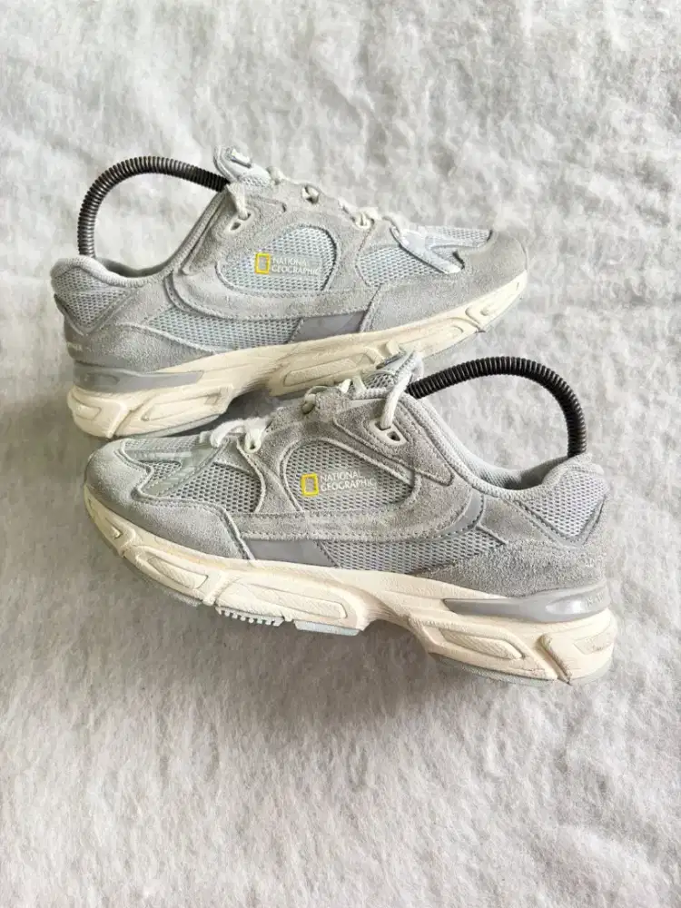 Sepatu bekas national geograpic size 38.5/24.5cm original mulus