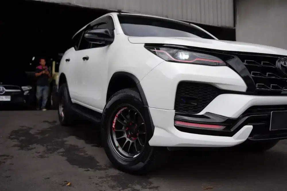 Toyota Fortuner VRZ 2.4 AT (D) Full Modif 2021/2022