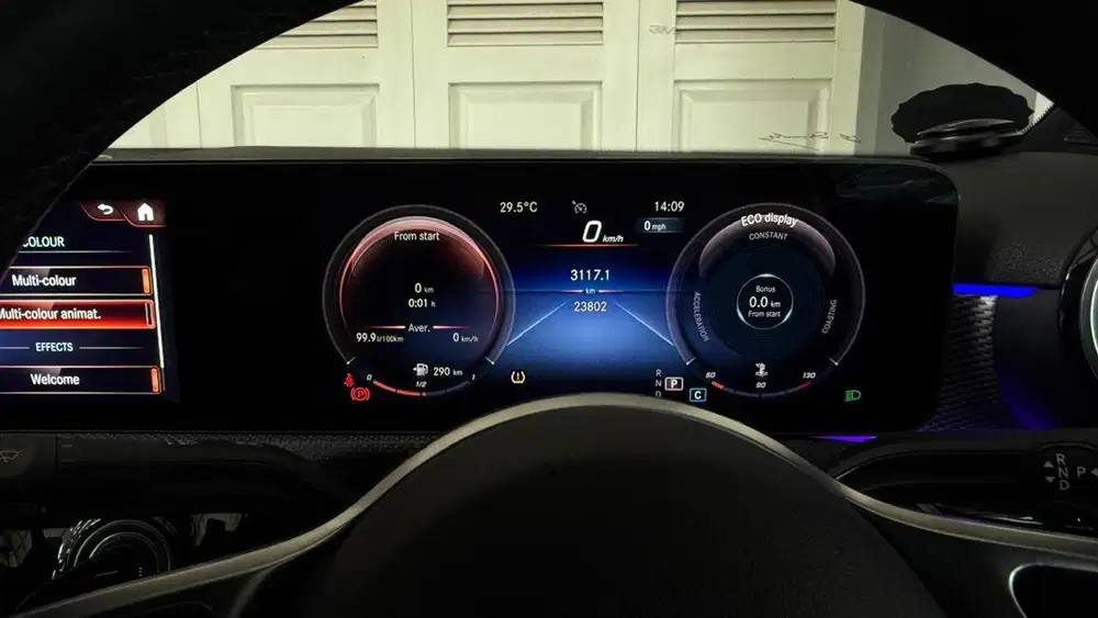 Mercedes-Benz A200 2022 Bensin