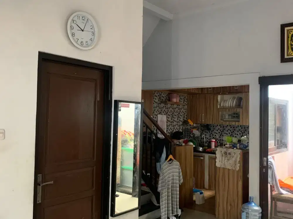 Rumah Strategis 12 Menit ke Stasiun Lenteng Agung Bebas Banjir J-41639