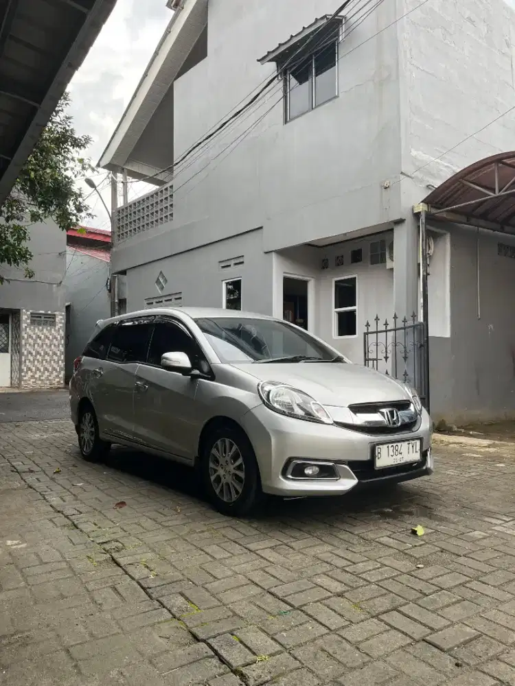 Honda mobillio e prestige siap pakai