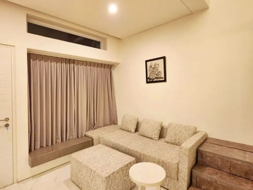 Rumah 2 Lantai di Tabebuya Full Furnished, BSD, Tangerang