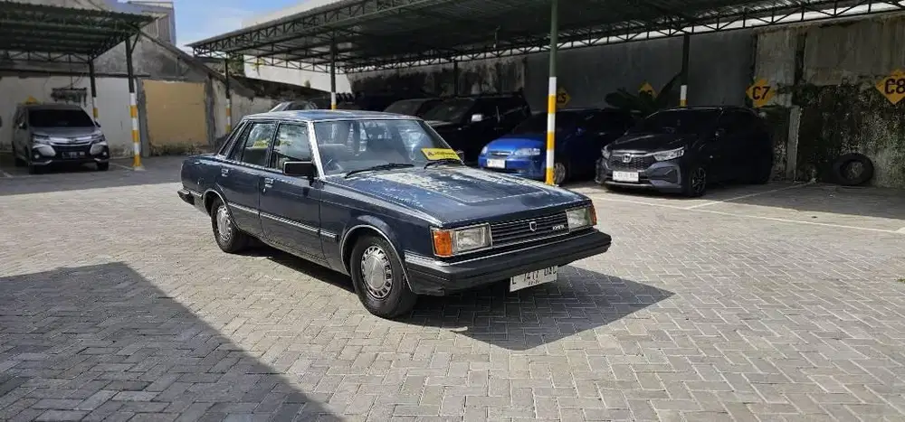 Toyota Mark II thn 1982 Original Cat dan Interior, Surat lengkap asli.