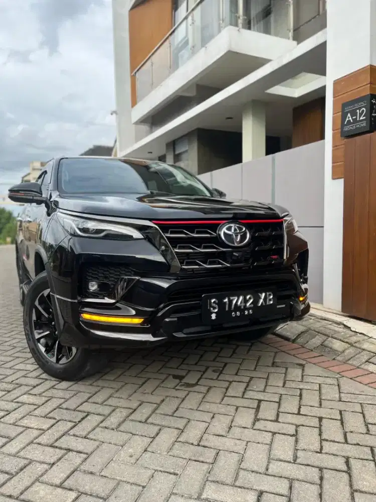 CAT 100% FULL ORI | FORTUNER VRZ 2.4 TRDs 4x2 DIESEL AT SUUPEERR