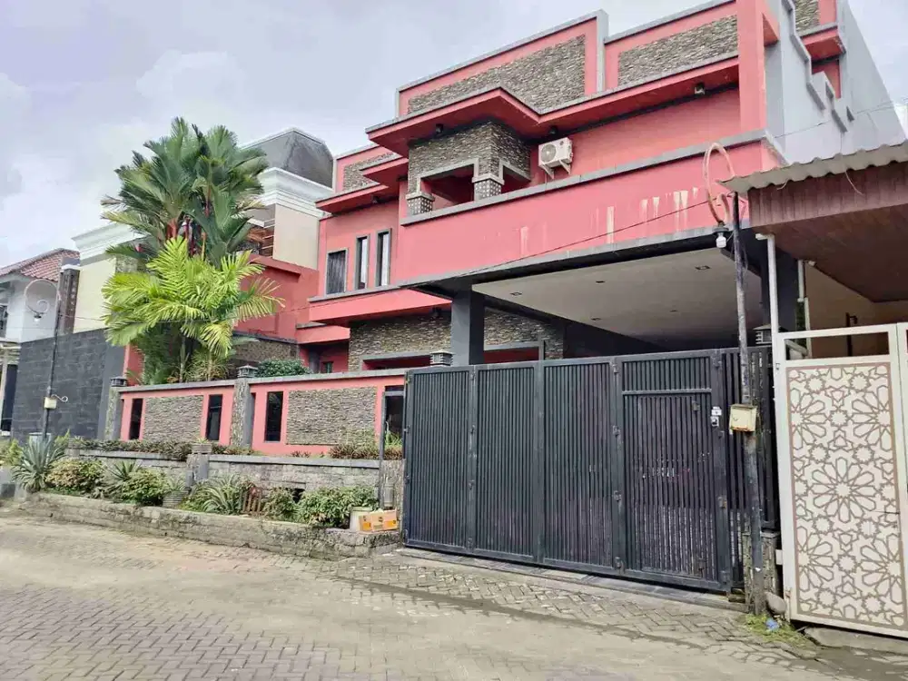 DIJUAL RUGI RUMAH KOMP BOUGENVILLE