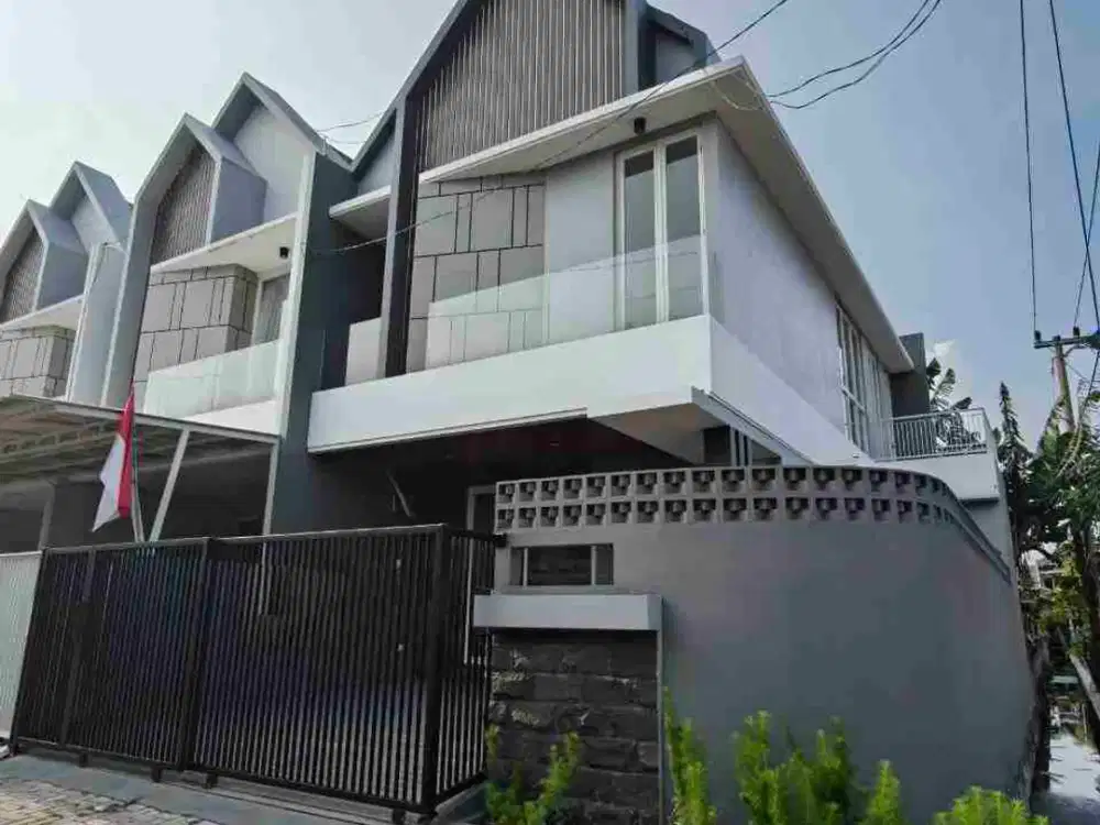 Dijual Rumah Hook Manyar Tirtoyoso Baru Gress