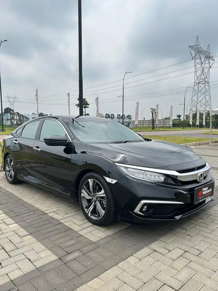 HONDA CIVIC E/S TC 1.5 ( 2020 )