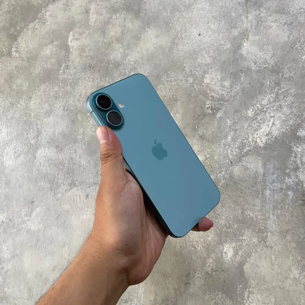 Iphone 16 Plus 128gb iBox mulus fullset original. TT juga bisa