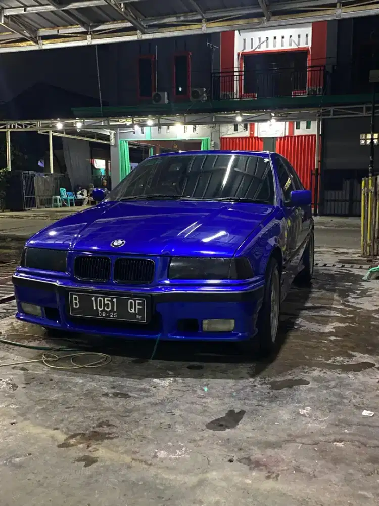 BMW E36 Seri 320i