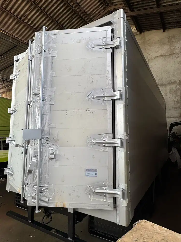 Isuzu NLR Long 2025 Diesel