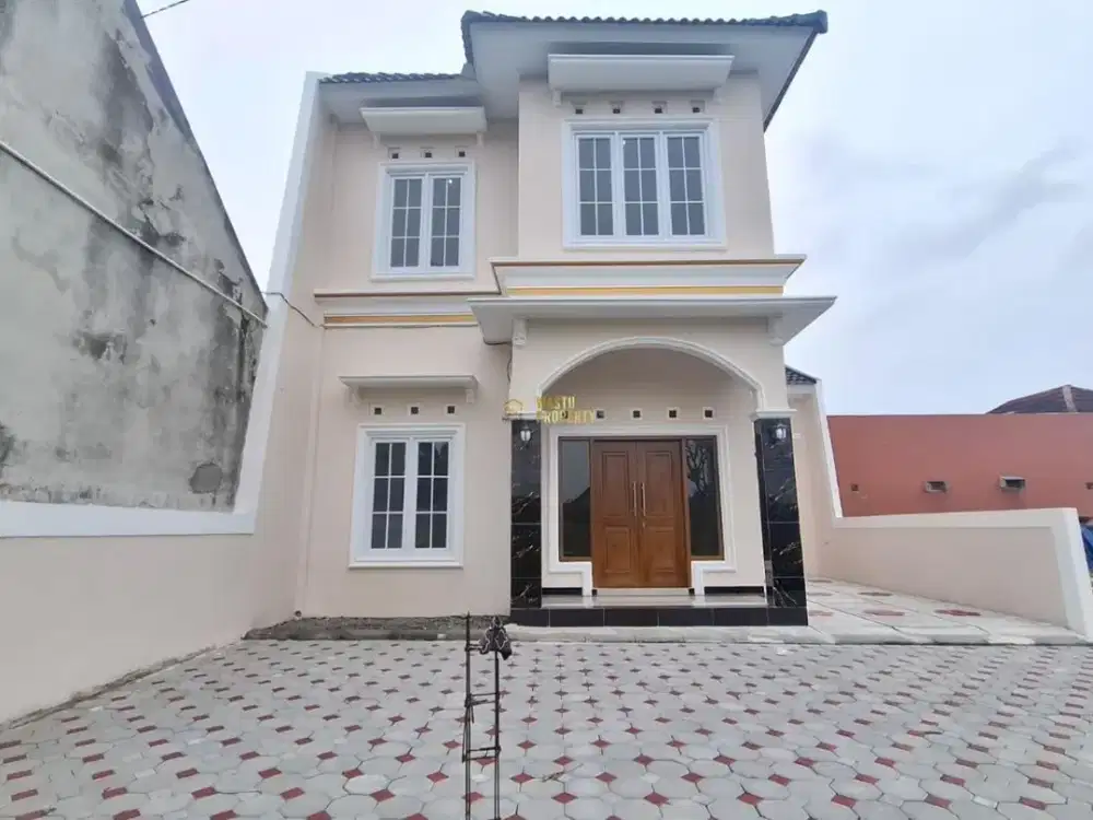 RUMAH 2 LT SIAP HUNI, HANYA 5 MENIT KE KIDS FUN PARK BANGUNTAPAN