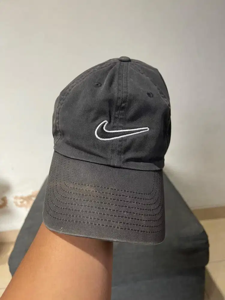 Gratis Topi original nike sudah gadipakai