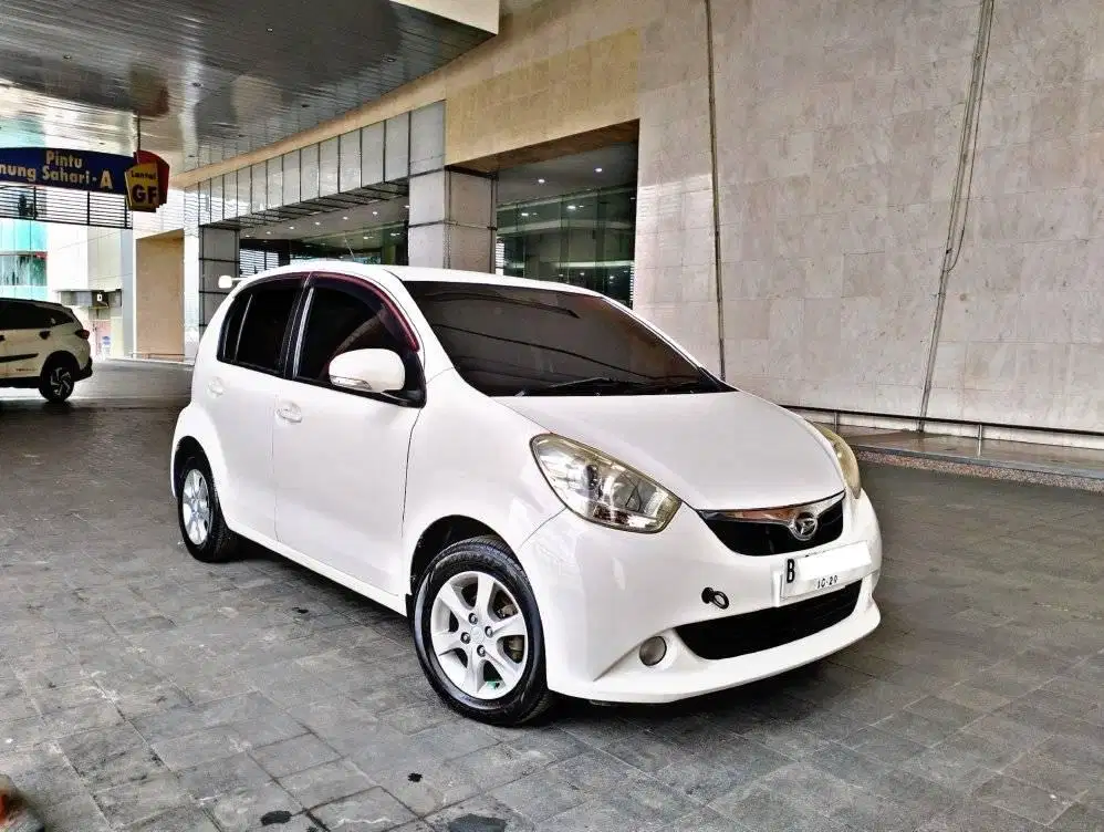 Daihatsu Sirion D AT 2014